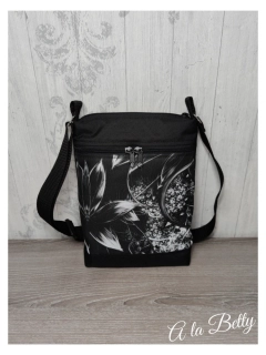 CROSSBODY "černobílé kytky"